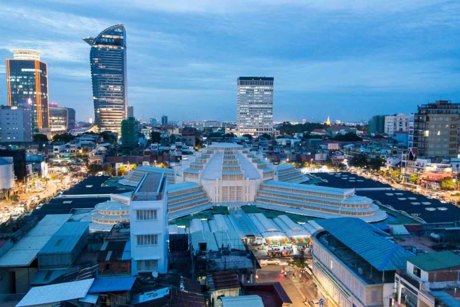 Top Cities Known for Beautiful Nightlife